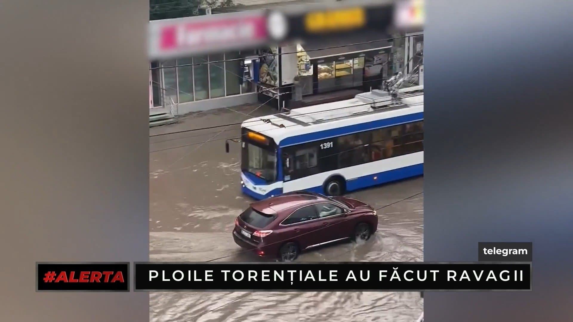 ALERTA: Ploaia torențială și vântul puternic au provocat pagube în Chișinău și în mai multe raioane ale țării /20.07.2026