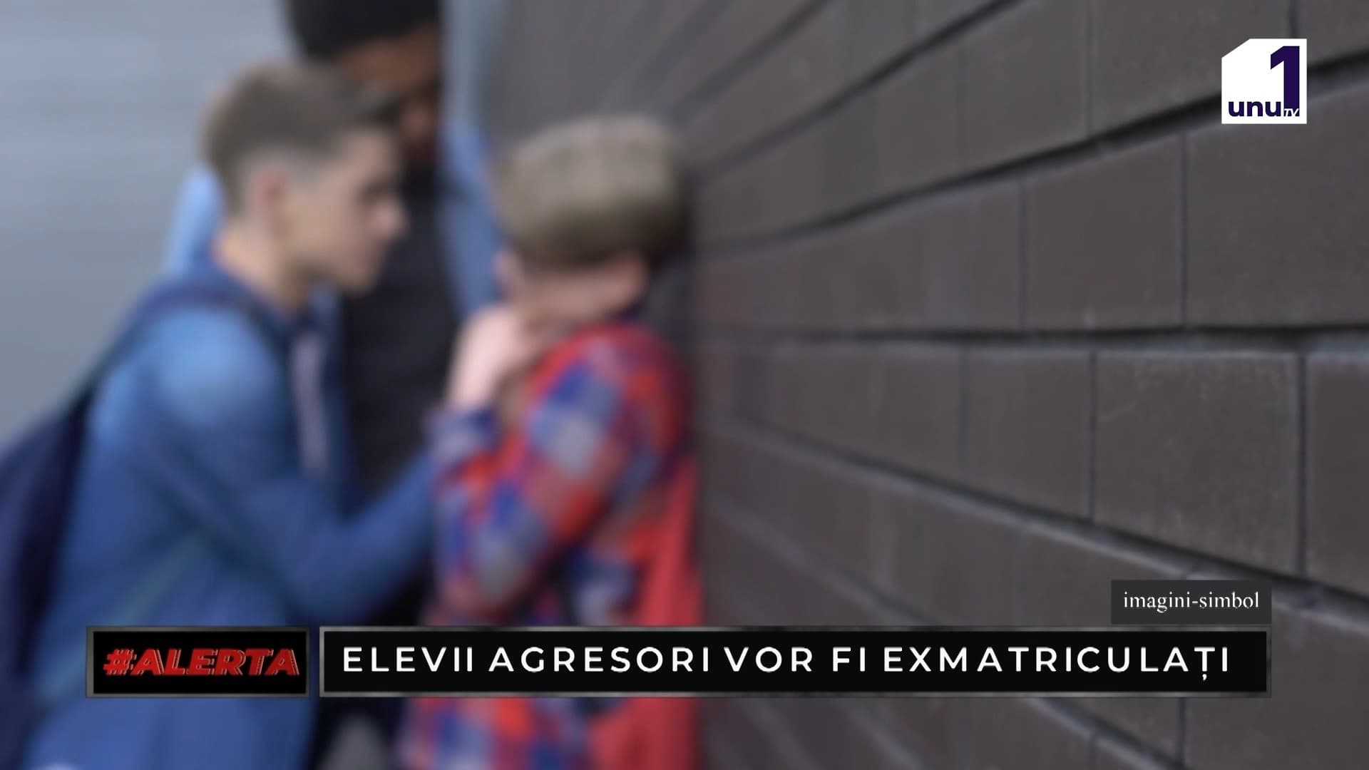 ALERTA: Momente de groază pentru un tânăr de 19 ani, bătut și supus umilințelor de un grup de tineri /25.09.2026