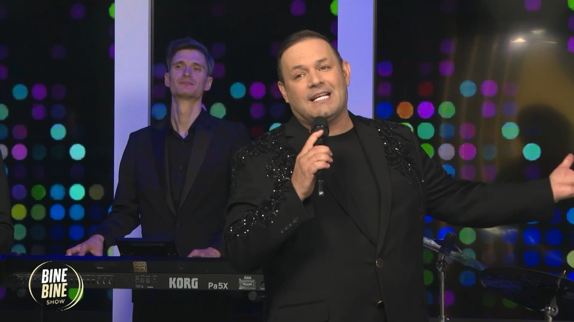 BINEBINE SHOW: Raoul vine alături de Balkanic Orchestra și aduce atmosfera de concert direct în platoul nostru /24.09.2026